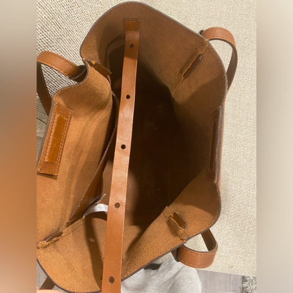 Madewell Knotted Leather Tote Bag - Picture 8 of 9